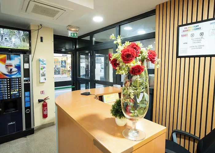 De La TerrasseHotel Pas Cher Paris